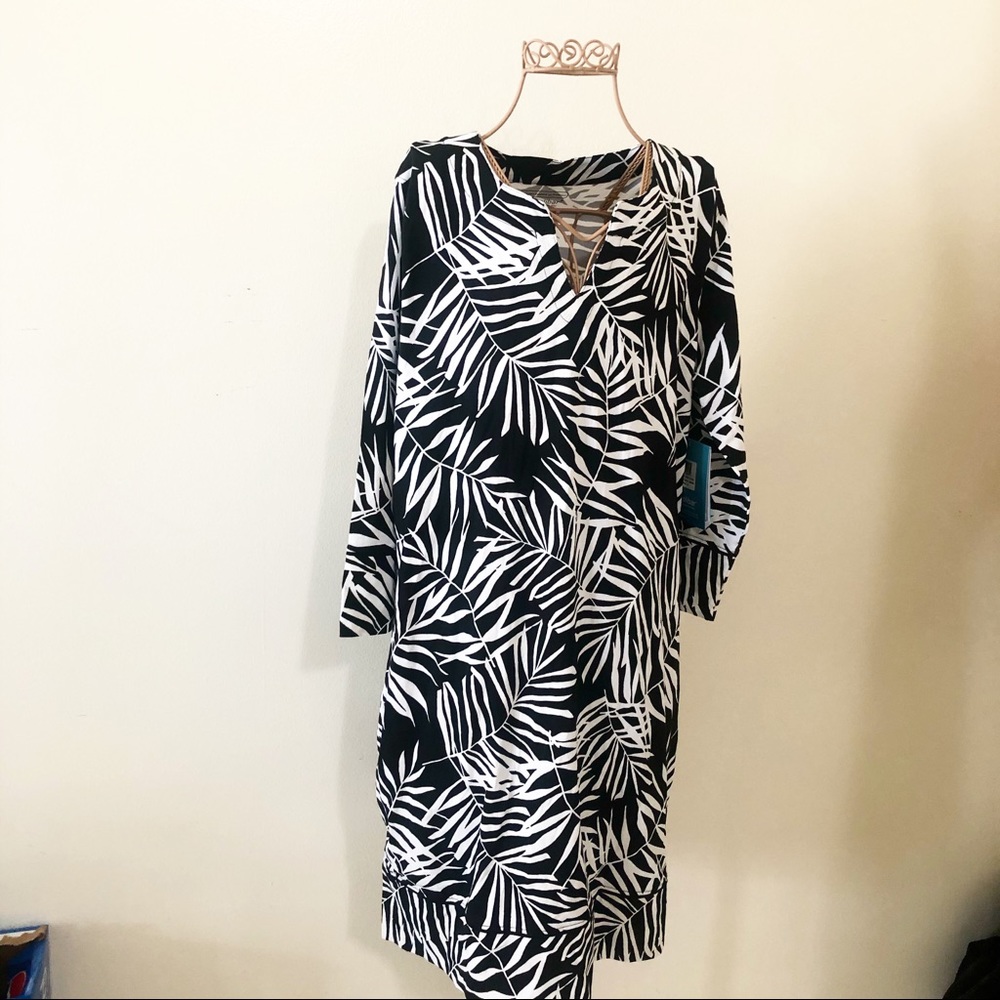 Coolibar black and white palm dress